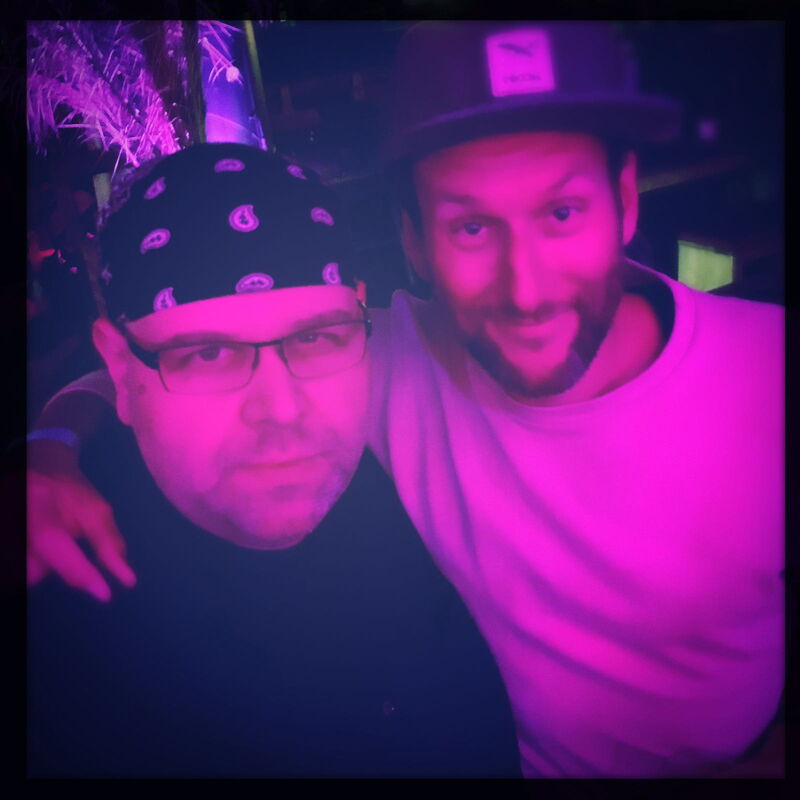 Unser Cutter Björn Kozok mit 1Live-Moderator Simon Beeck