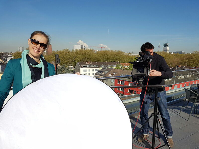 Tina Porsche sorgt für gutes Licht.